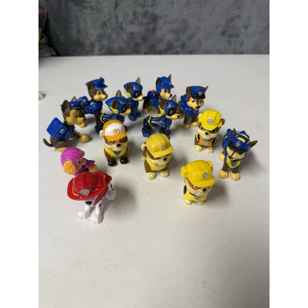 PAW Patrol Mini Figures Mixed Lot of 14 - Chase Rubble Marshall Skye Toys